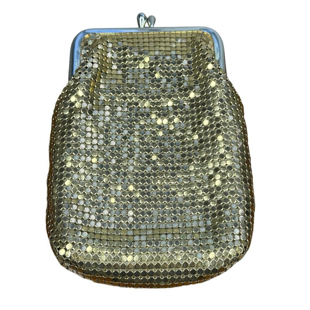 Vintage 60s Whiting & Davis gold-tone metal kiss clasp mesh coin cigarette purse - Picture 3 of 11